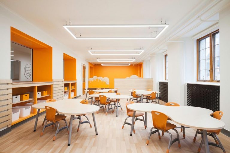 Inspiring & Colorful Interior Design of a Kids School in Quebec